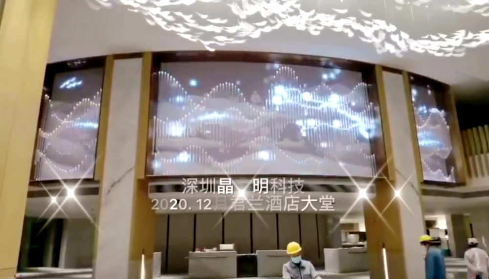 LED動感燈箱為什么用柔性材料制成？